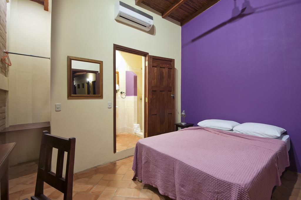 Hotel La Pergola غرناطة الغرفة الصورة